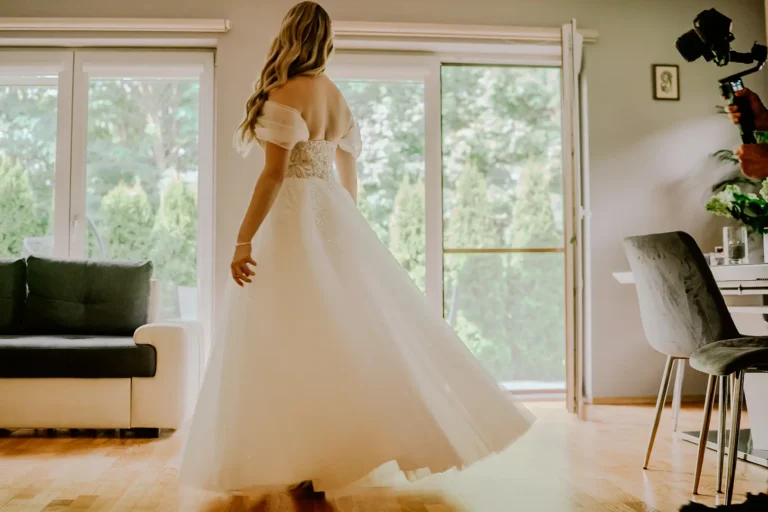 Zabytkowy samochód ślubny – zdjęcia detali Łódź